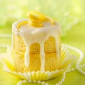 Lemon Champagne Celebration Cupcakes